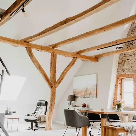 Vakantiehuis Spacious Sauna And E-bikes Detmold